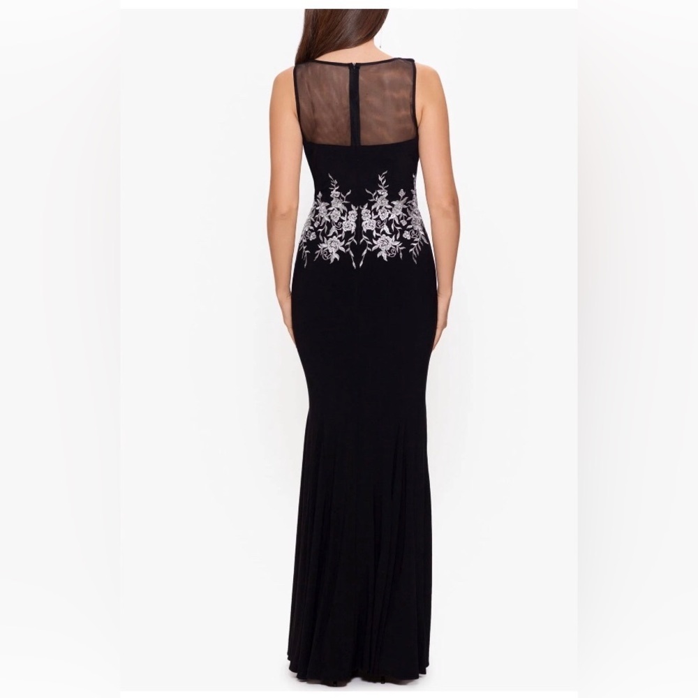 BETSY & ADAM Black Stretch Zippered Embroidered V Neck  Evening  Dress Size 6 - Picture 2 of 16
